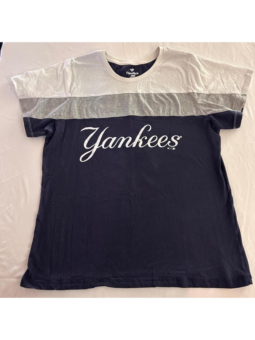 New York Yankees Derek Jeter Fanatics Navy Women’s Size 3X